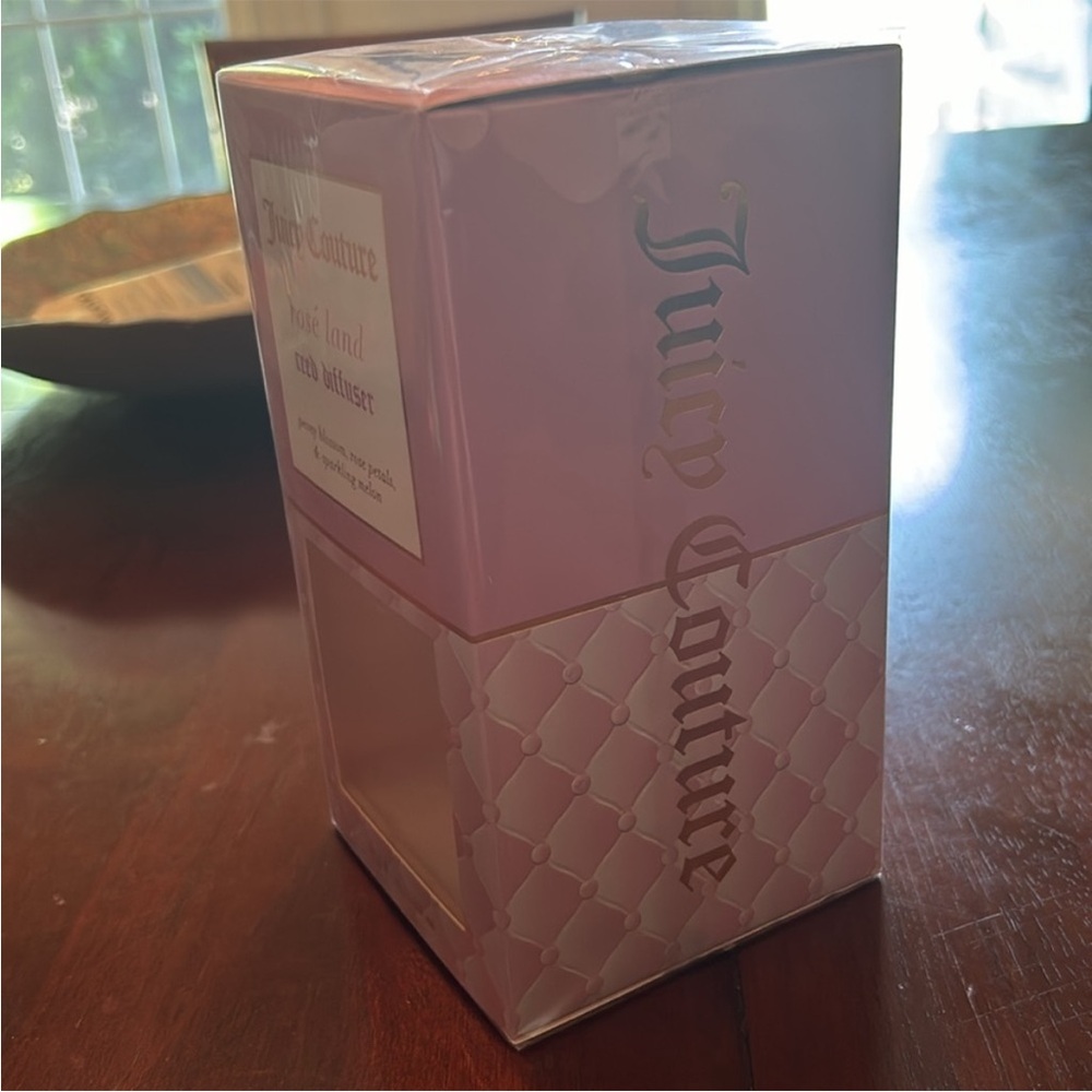 Juicy Couture Pink Reed Diffuser - Picture 4 of 6